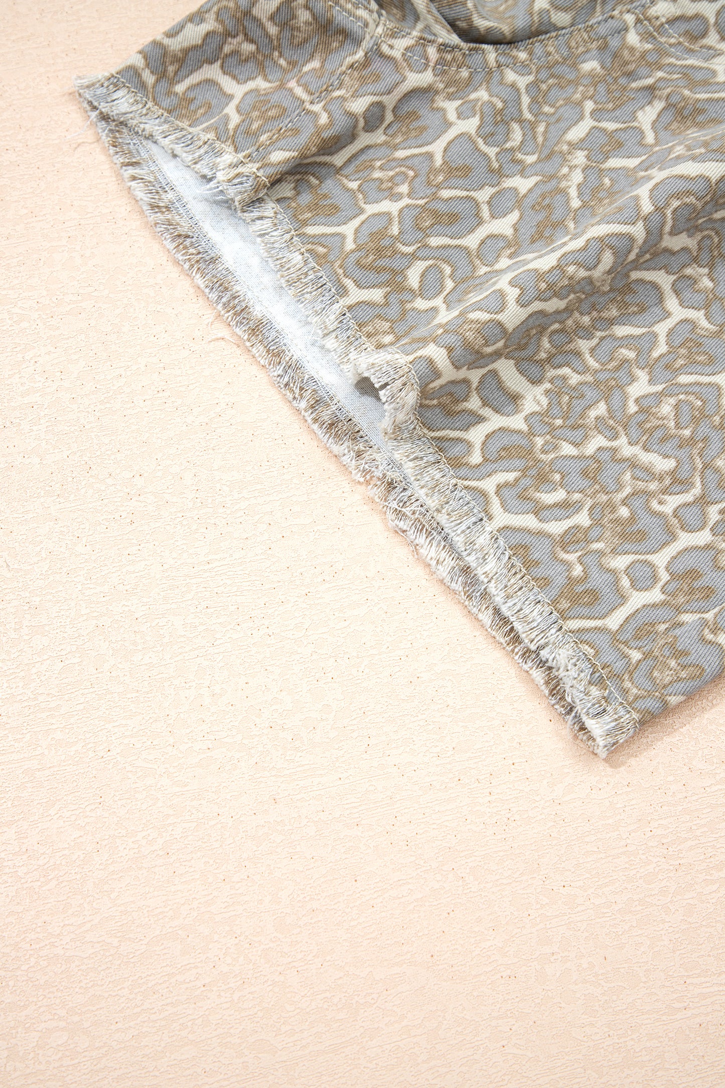 Khaki Raw Edge Leopard Print Denim Shorts