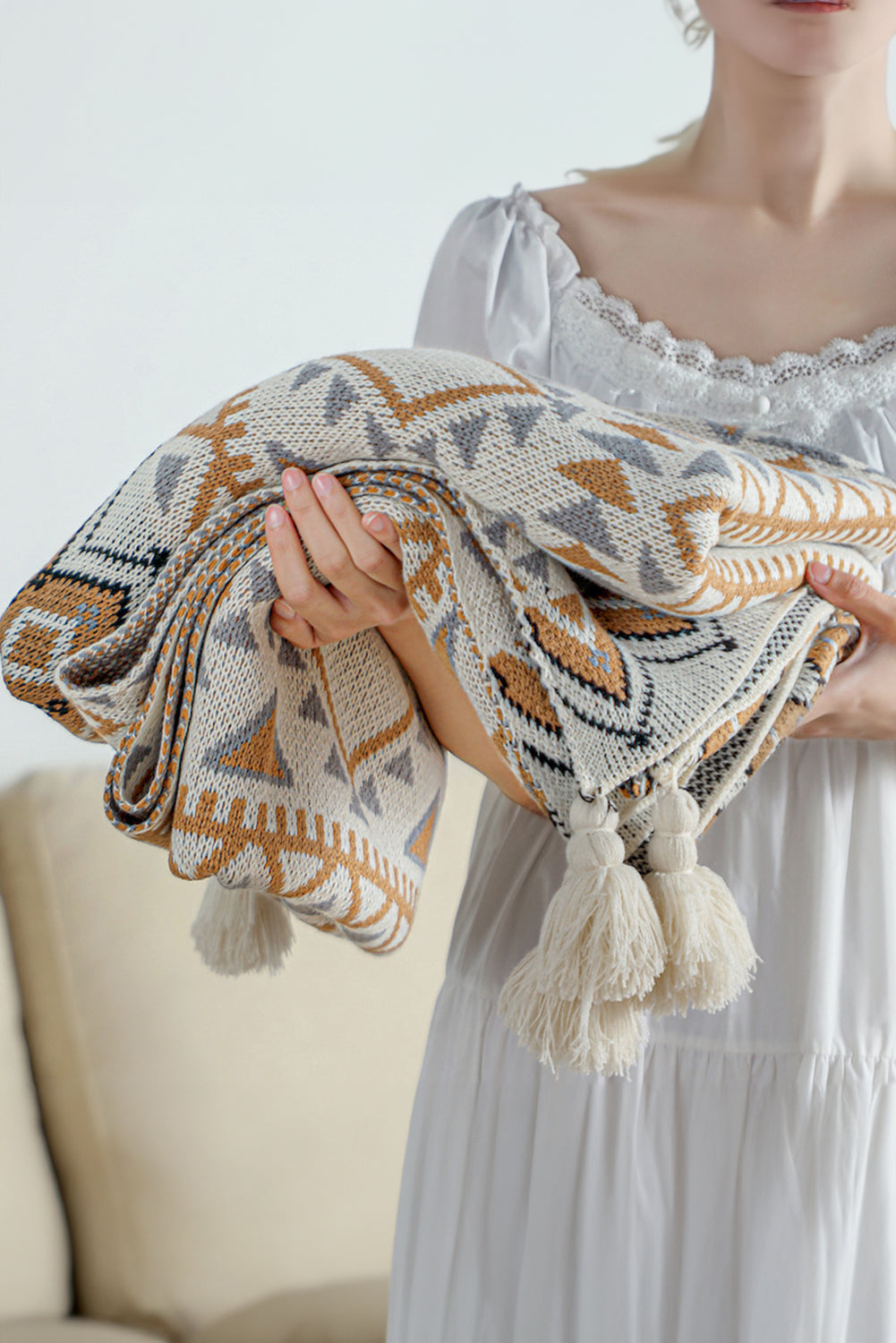 Parchment Geometric Pattern Knit Bohemian Tassel Blanket